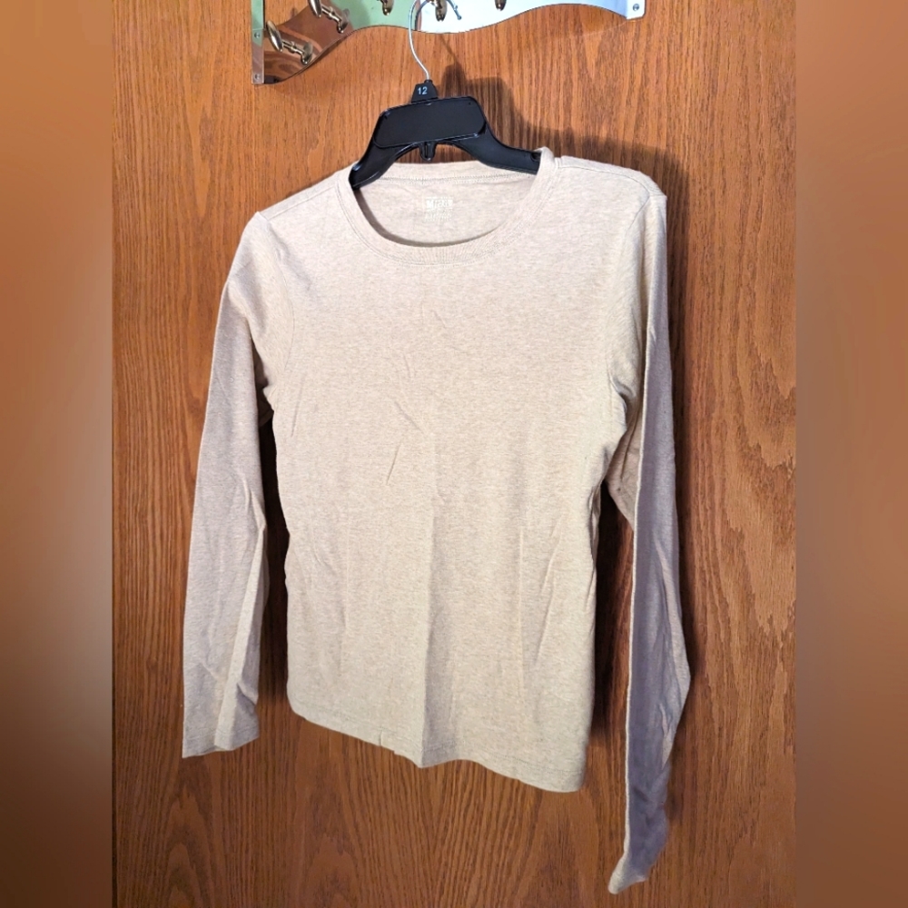 M J Crew 100% Cotton Long Sleeved T-Shirt